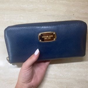 Michael Kors Navy Zip Wallet
